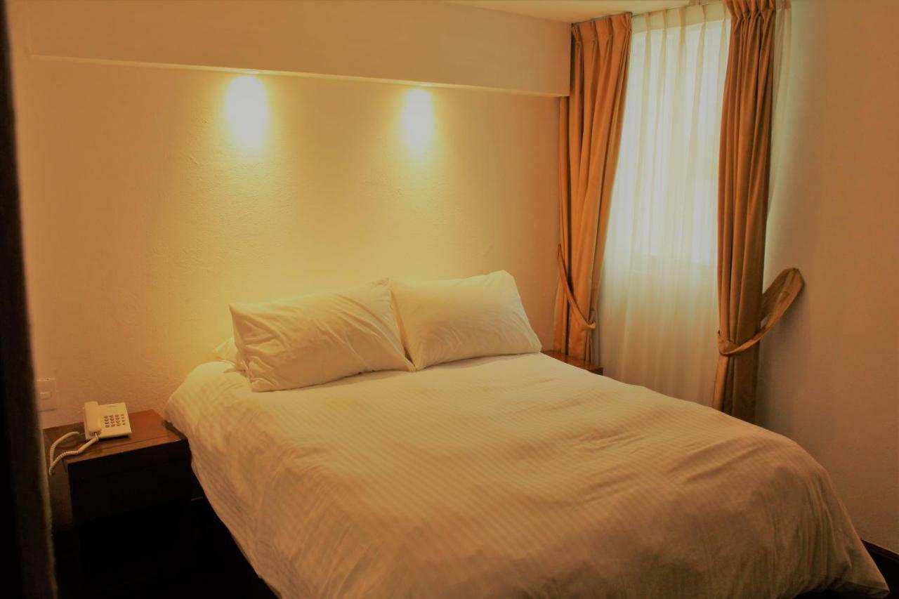 Condesa Suites Città del Messico Esterno foto